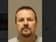 Hombre acusado de atropellar a mujer, aparece en corte