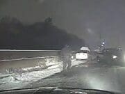 Sale a luz video donde un Policía es arrollado por auto