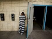 Un juez de Los Ángeles declara inocente a un hispano tras 20 años de prisión