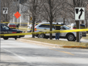 Policía captura a hispano sospechoso en asalto de mujer en Meijer