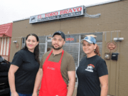 El Toro Bravo: “Comida como en su casa, comida como en México”