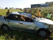 Doctora quien paró para ayudar a adolescentes en accidente, muere