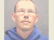 Hombre acusado de agresión sexual contra adolescentes