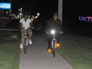 Son las 10 de la noche, ¿Sabe dónde están sus hijos?