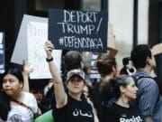 Liberan a los diez «soñadores» tras varias horas detenidos en Texas