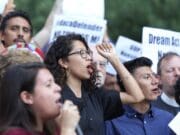 Legislatura de California destinará fondos para beneficiaros de DACA