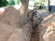 Muere hombre enterrado en foso que excavaba