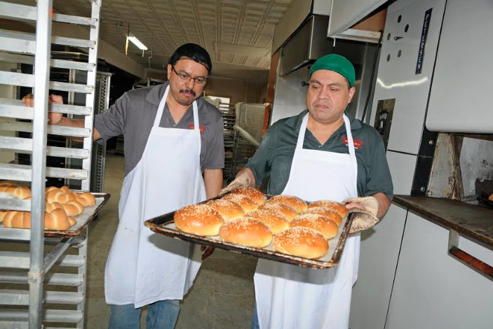 3 Hermanos Panadería y Pastelería: “Con verdadero sabor mexicano”