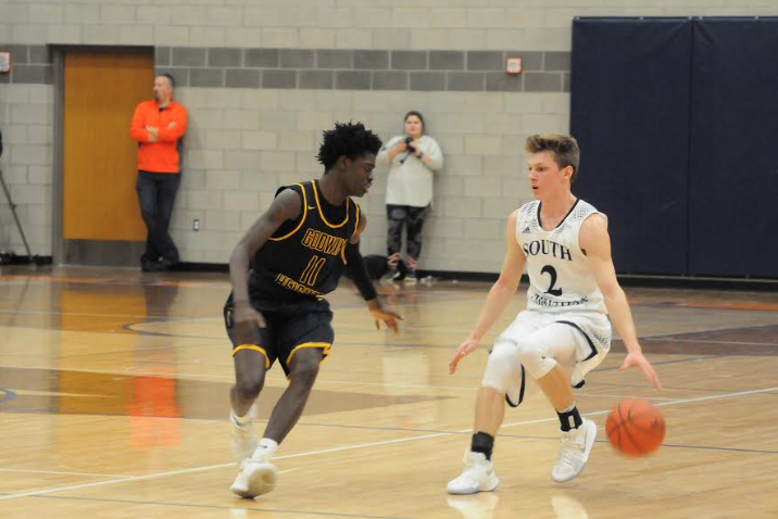 S. Christian sorprende a Godwin Heights con extraña derrota