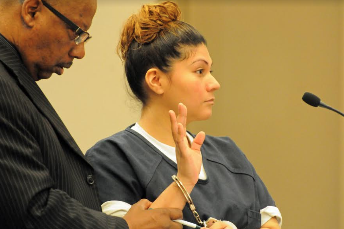 Sonja Hernández acepta oferta de fiscalía