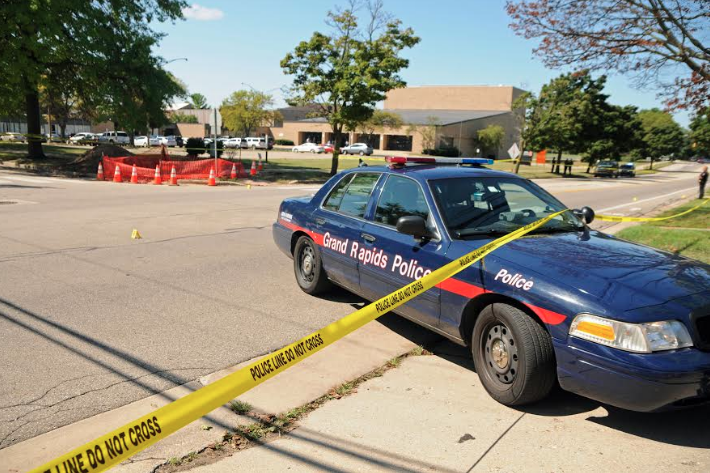 Herido por bala cerca de Ottawa Hills High