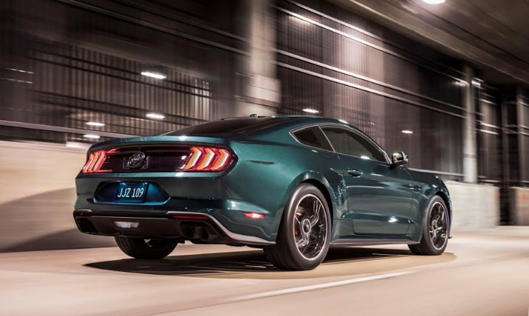 Mustang Bullitt: el amor entra por los oídos