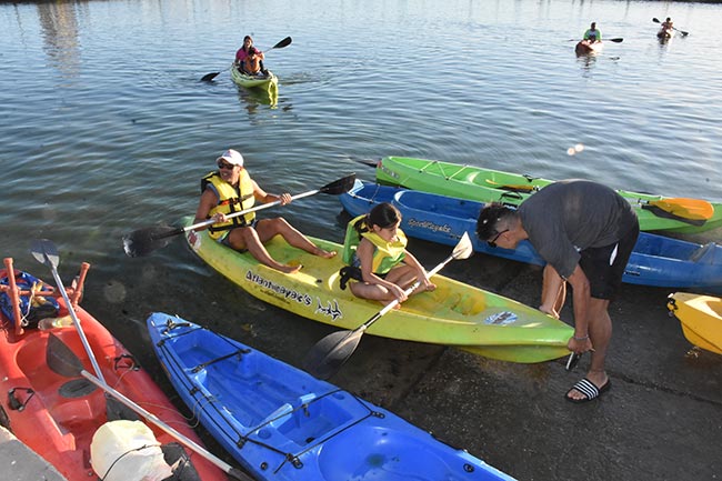 Grand Rapids ofrece actividades recreativas en la laguna de Riverside Park