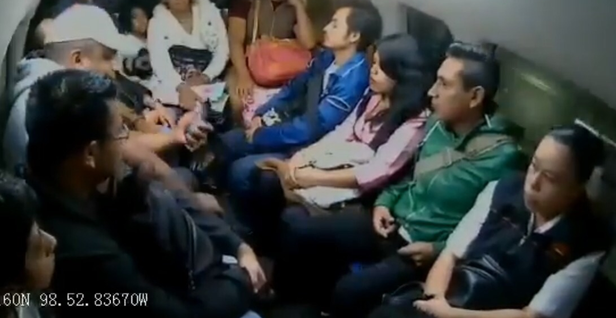 VÍDEO: JOVEN SÚPLICA QUE NO LE ROBEN SU LAPTOP PORQUE TIENE EXAMEN