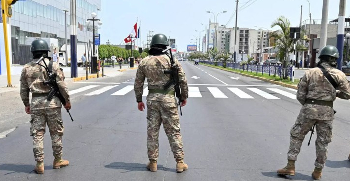 Detienen a alcoholizado alcalde de Perú por presuntamente violar a una joven