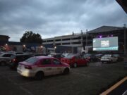 México inicia la reapertura de los espectáculos con un autocine