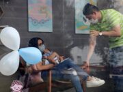 Una cabina desinfectada para presentar bebés nacidos en pandemia en México