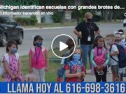 Michigan identifican escuelas con grandes brotes de COVID