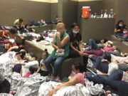 ICE brinda atención médica deficiente a inmigrantes detenidos, revela informe