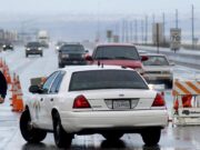 Dan cadena perpetua a dos acusados de asesinar a policía latino en California