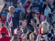 Trump propone terminar lotería de visas H-1B y dar prioridad a los mejores pagados