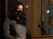 Whitmer solicita a la legislatura que apruebe un proyecto de ley de alivio de COVID-19 de $ 100 millones
