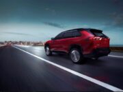 2021 Toyota RAV4 híbrido recargable y una larga diatriba sobre autos eléctricos.