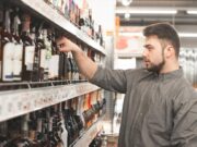 En el Buen Fin en México, cliente aprovecha error de tienda y compra 2 mil 300 botellas de whisky