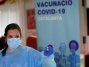 Una enfermera que se vacunó da positivo a COVID-19 en España