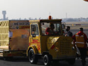 Llegan a México las primeras vacunas de Pfizer