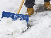 Solicitan mantener aceras limpias de nieve