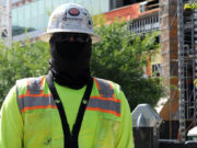 Cinco millones de indocumentados tienen trabajos considerados «esenciales»