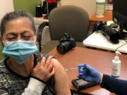 Pfizer: Probablemente se necesitará una tercera inyección de COVID en los próximos 12 meses