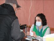 Tarjeta de vacunación contra el Covid-19, un documento que puede convertirse en un requisito para volver a la normalidad