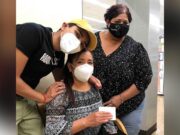 Indocumentada mexicana a la que le habían negado la vacuna es inmunizada