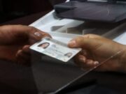 ¿Cómo tramitar la credencial del INE desde USA?