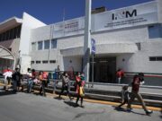 México pide a USA un «trato digno» a los deportados