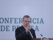 El canciller mexicano viaja a El Paso por los dos años de la matanza