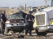 Al menos 3 mexicanos entre los 10 muertos de accidente de furgoneta en Texas