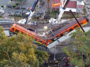 Fiscalía de Ciudad de México denuncia a 10 personas por colapso del metro