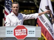 California exigirá a todos los niños de edad escolar la vacuna