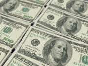 Peso cae a su peor nivel por temor a nueva variante de covid-19