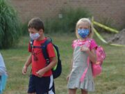 Niños enfrentan brechas de aprendizaje