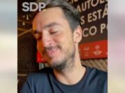 VIDEO: Turista alemán llora al probar tacos por primera vez en México