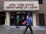 Bajan a 198.000 las solicitudes de subsidios por desempleo