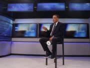 VIDEO: Un presentador mexicano arrasa en las redes tras criticar a los antivacunas
