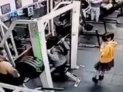 VIDEO: MUJER MUERE EN EL GIMNASIO INTENTANDO CARGAR 180 KILOS