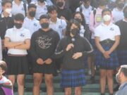 Piden que se permita a hombres el uso de falda en prepa de Tijuana