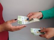 Los mexicanos prefieren ahorrar en tandas que a través del sistema formal