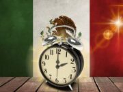 El presidente de México propone eliminar el horario de verano «por salud»